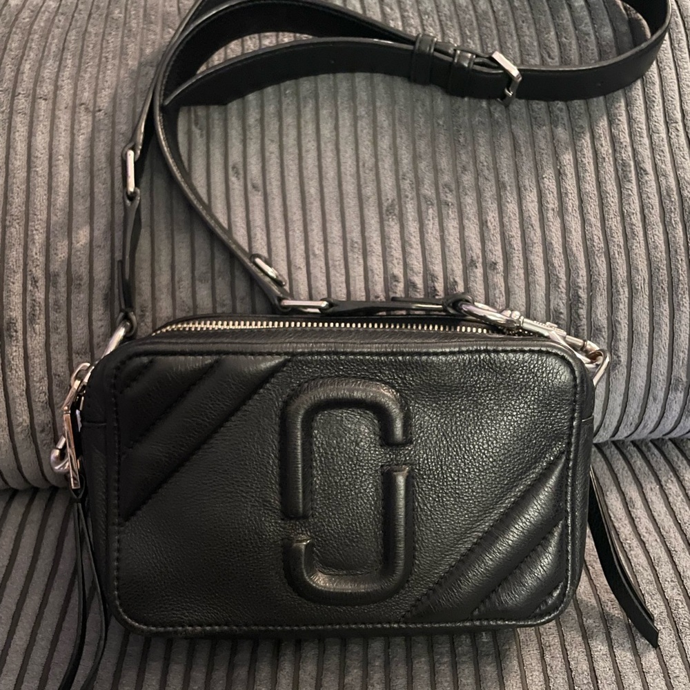 Marc Jacobs Black Leather Crossbody Bag